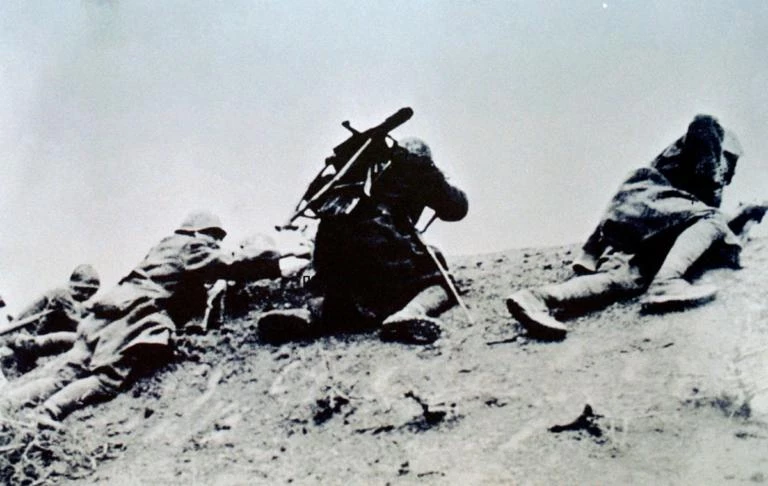 Ήπειρος: «Ο Θεός θέλησε να ζήσω» – Στα 101 του χρόνια θυμάται την πιο αιματηρή μάχη και προκαλεί συγκίνηση!